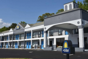 Гостиница Days Inn by Wyndham Reidsville  Рейдсвилл